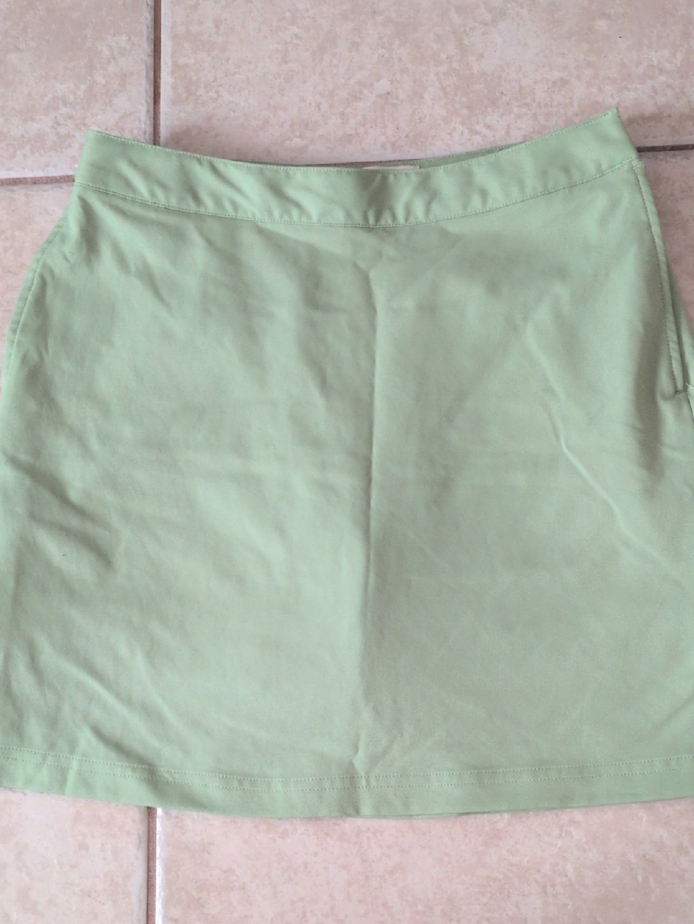 Greg Norman Green Perfect Fit Golf Skort Size 4